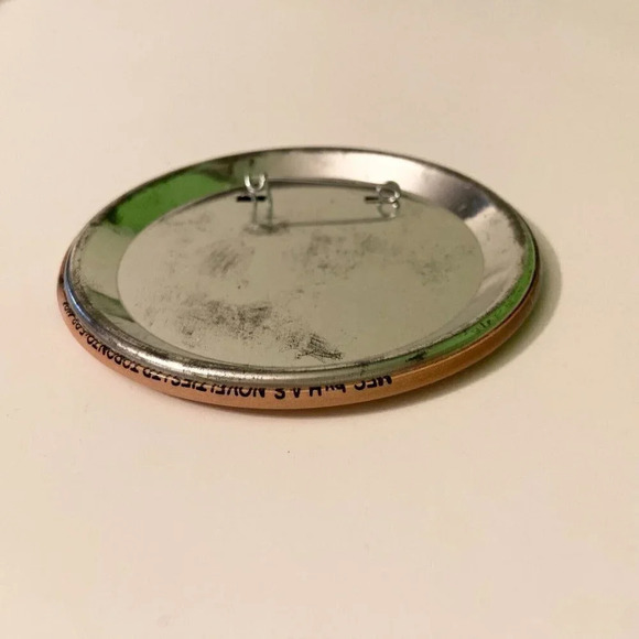 Vintage McDonalds Omelette McMuffins Button Pin Collectible Pinback - Picture 6 of 10